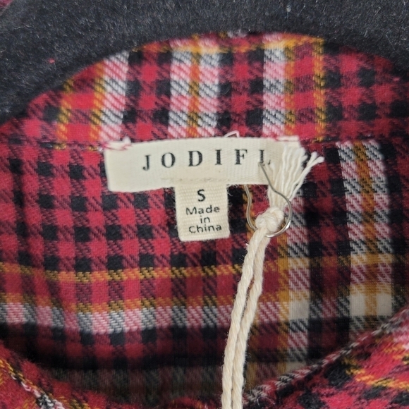 Jodifl Music In Me Plaid Button Up Flannel Shirt Burgundy White Black Sz S NWT - Picture 6 of 7